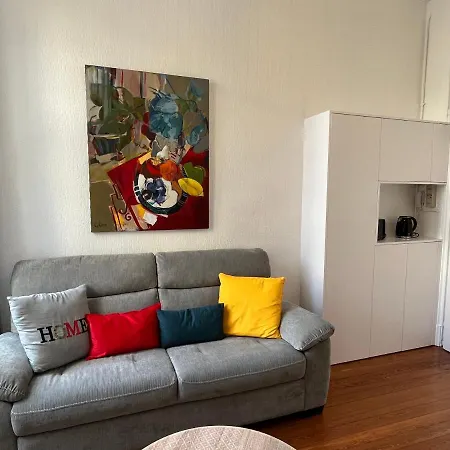 Apartment Paon, Coquet Appt Avec Parking A